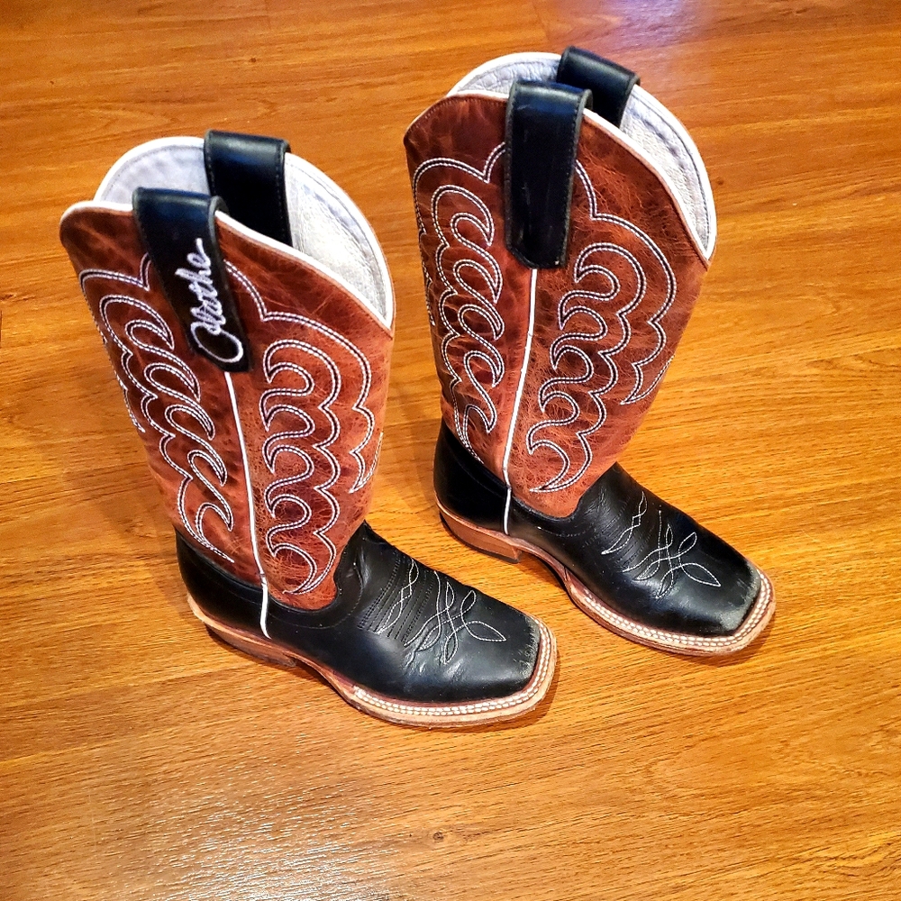 Boys cowboy boots
